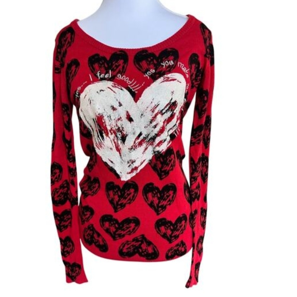 Heart Print Red Women's Long Sleeve Sweater